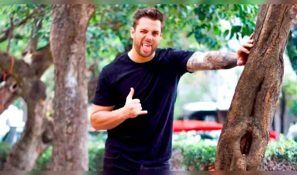 El integrante de guerreros 2020 ofrece saludos por 88 soles en Hola Fan. Foto: Nicola Porcella Instagam