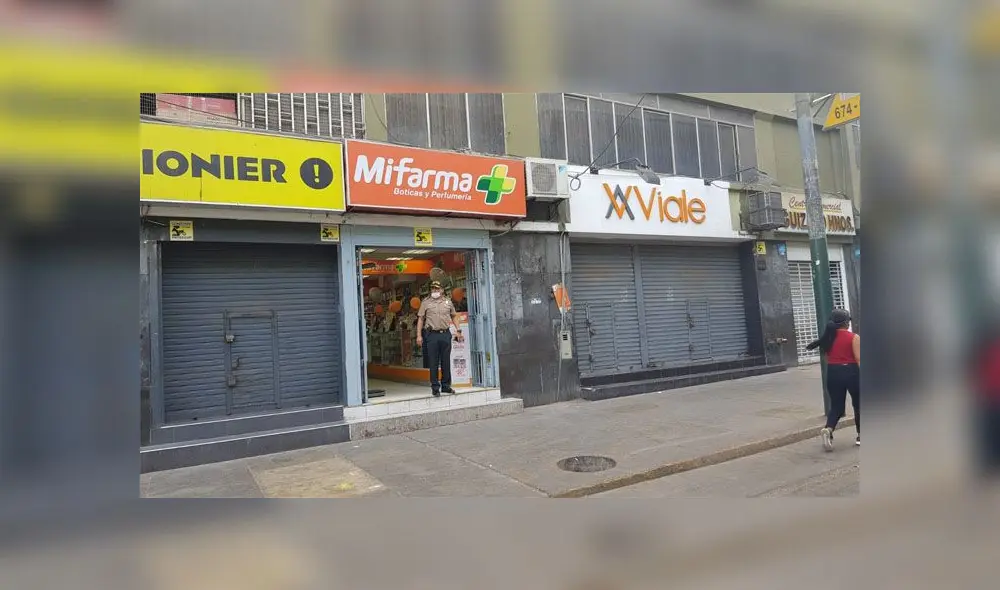 Solo locales que atiendan necesidades primarias permanecerán abiertos según decreto supremo. Solo locales que atiendan necesidades primarias permanecerán abiertos según decreto supremo.