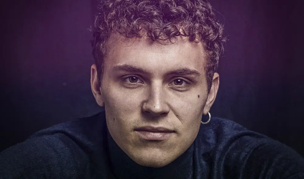 Una presunta imagen de Aron Piper desnudo se viralizó rápidamente en las redes sociales. (Foto: Difusión)