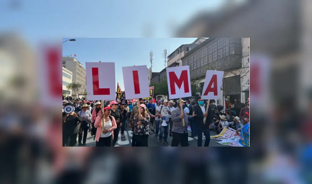 Los ronderos de Cajamarca señalaron que centrarán sus manifestaciones en la ciudad de Lima. Foto: La República Los ronderos de Cajamarca señalaron que centrarán sus manifestaciones en la ciudad de Lima. Foto: La República