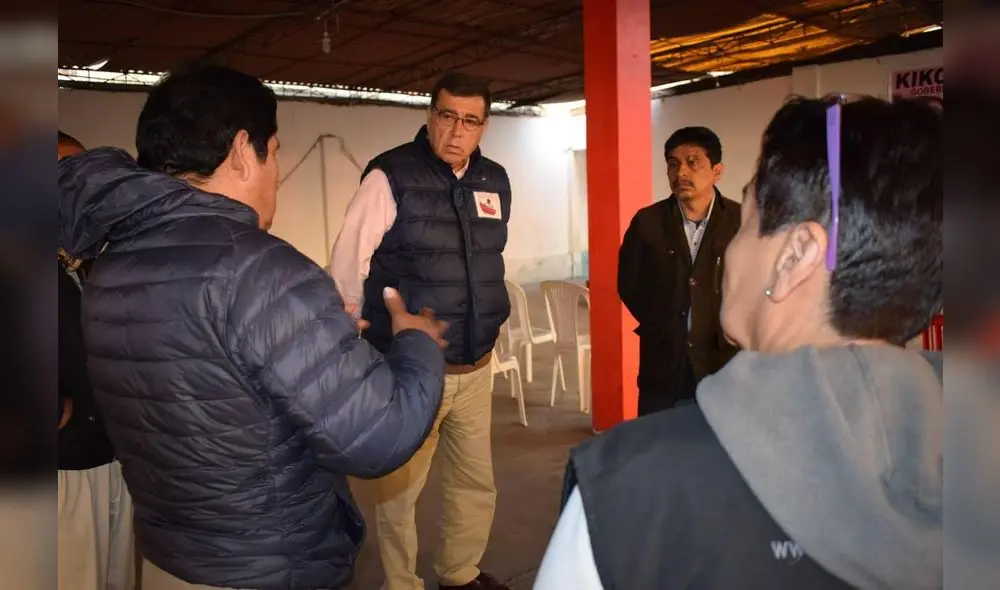Gobernador regional, Kiko Mandriotti cuestionado por trabajadores y pobladores del Callao.