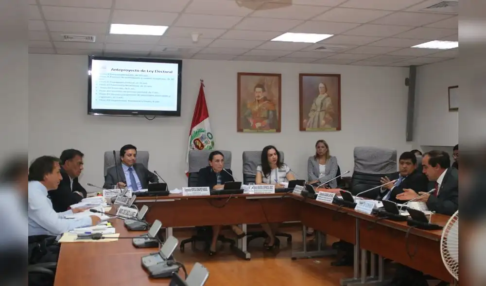 Empresas no podrán aportar a partidos y se pedirá 4% de firmas [VIDEO]