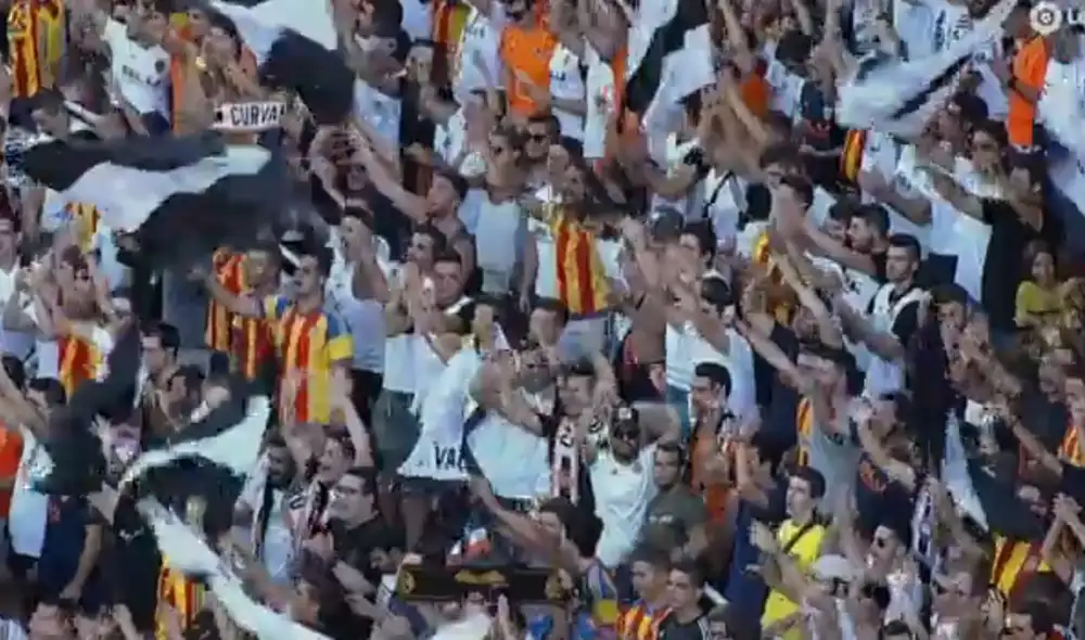 Video de LaLiga dedicado a trabajadores de la salud y seguridad.