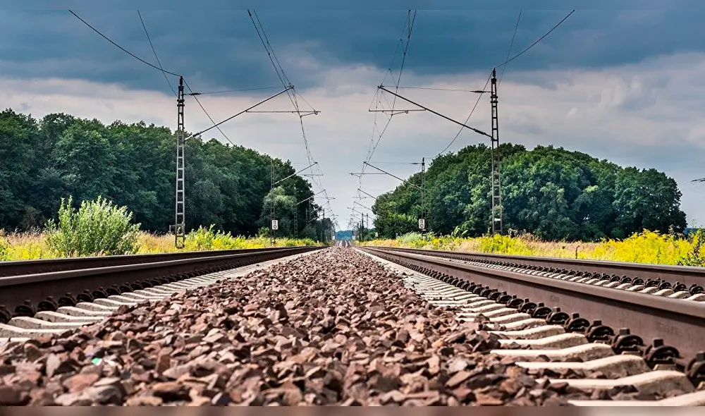 Bolivia recibiría apoyo de España para financiar el Tren Bioceánico  