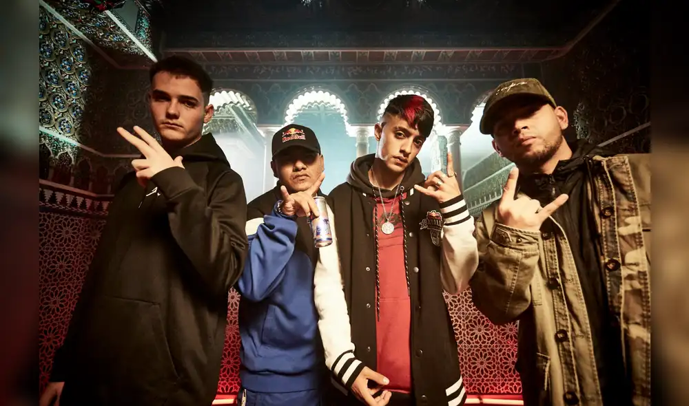 Los gallos que competirán el 30 de noviembre por el título de Red Bull fueron invitados a ver el partido por la UEFA Champions League Los gallos que competirán el 30 de noviembre por el título de Red Bull fueron invitados a ver el partido por la UEFA Champions League