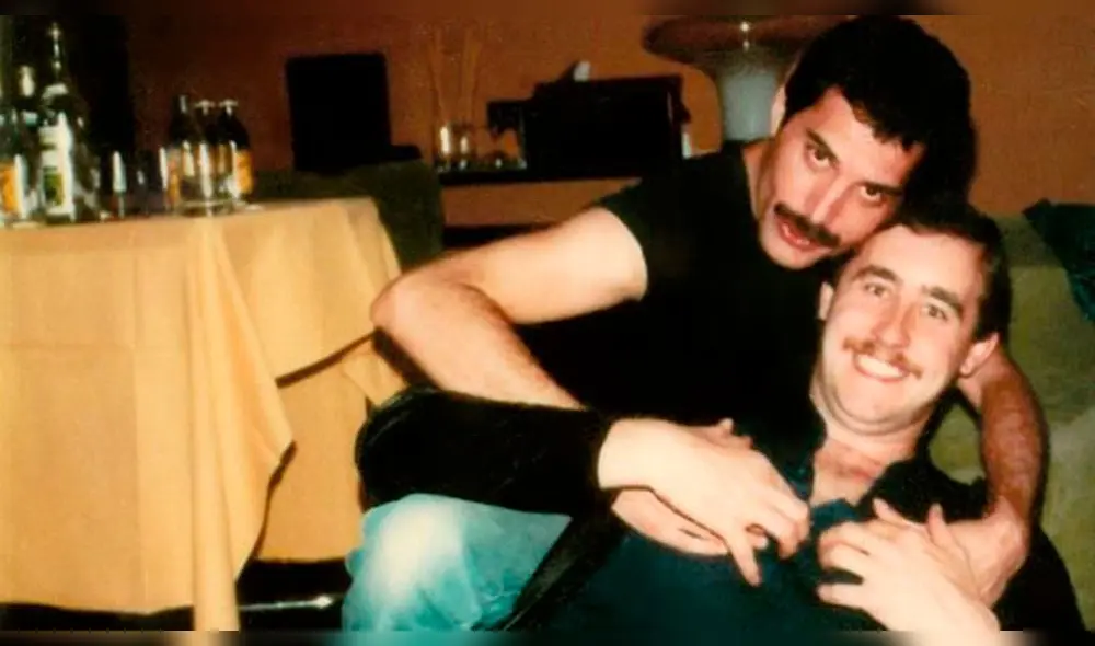 Freddie Mercury y Peter Freestone Freddie Mercury y Peter Freestone