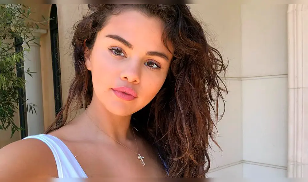 Selena Gomez enamora a fans con sensual figura en bikini [VIDEO]