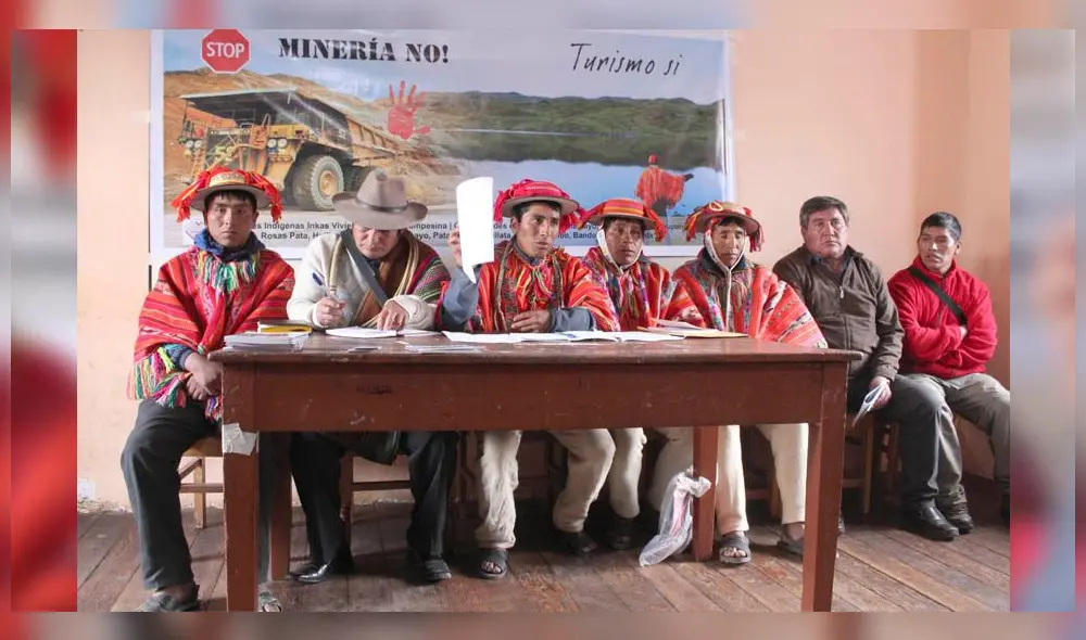 Dirigentes de Ollantaytambo llegaron hasta la ciudad de Cusco para explicar la situación con relación a las concesiones mineras. Dirigentes de Ollantaytambo llegaron hasta la ciudad de Cusco para explicar la situación con relación a las concesiones mineras.