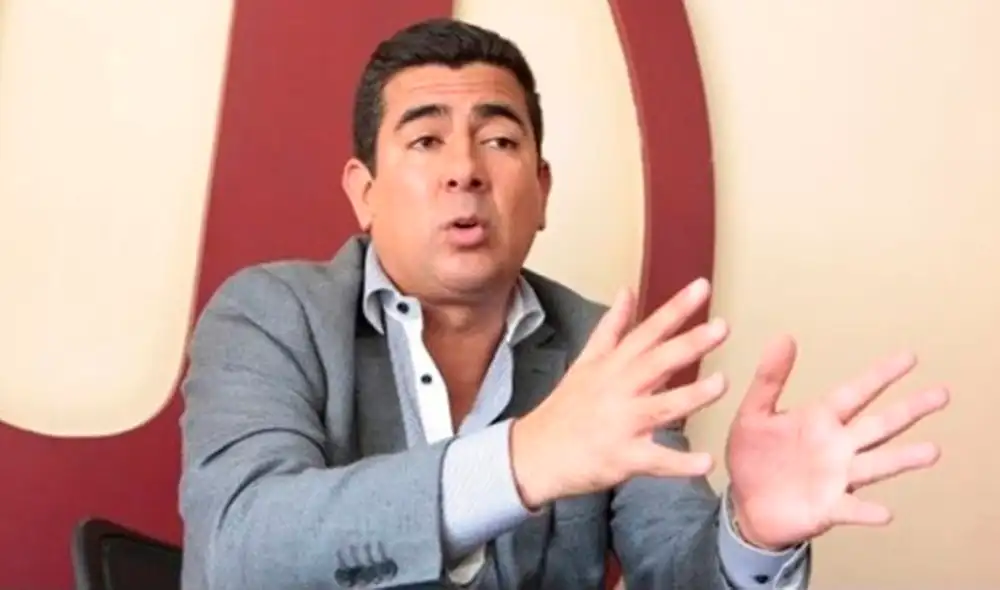 Carlos Moreno se reunirá esta semana con el plantel de Universitario buscando reducción de sueldos. | Foto: GLR