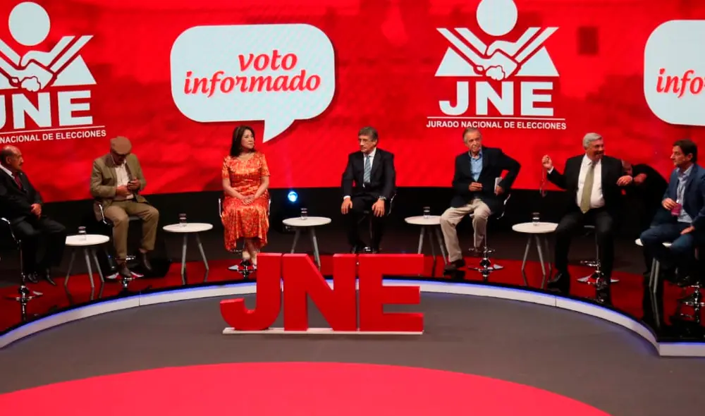 Martha Chávez: El fujimorismo siempre ha favorecido la participación política de la mujer