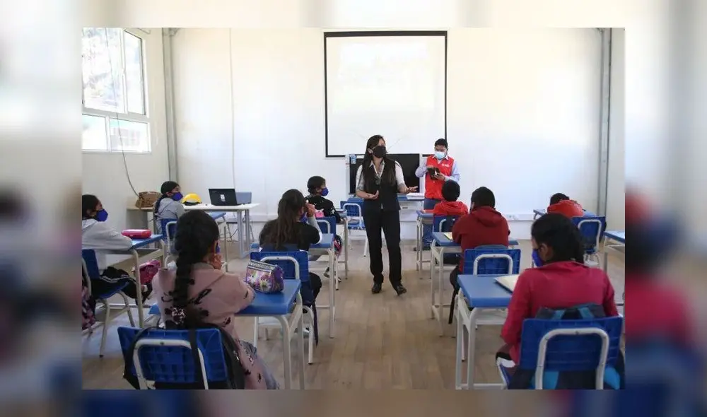 El ministro de Educación señaló que toman como prioridad la recuperación de los aprendizajes de escolares. Foto: Andina