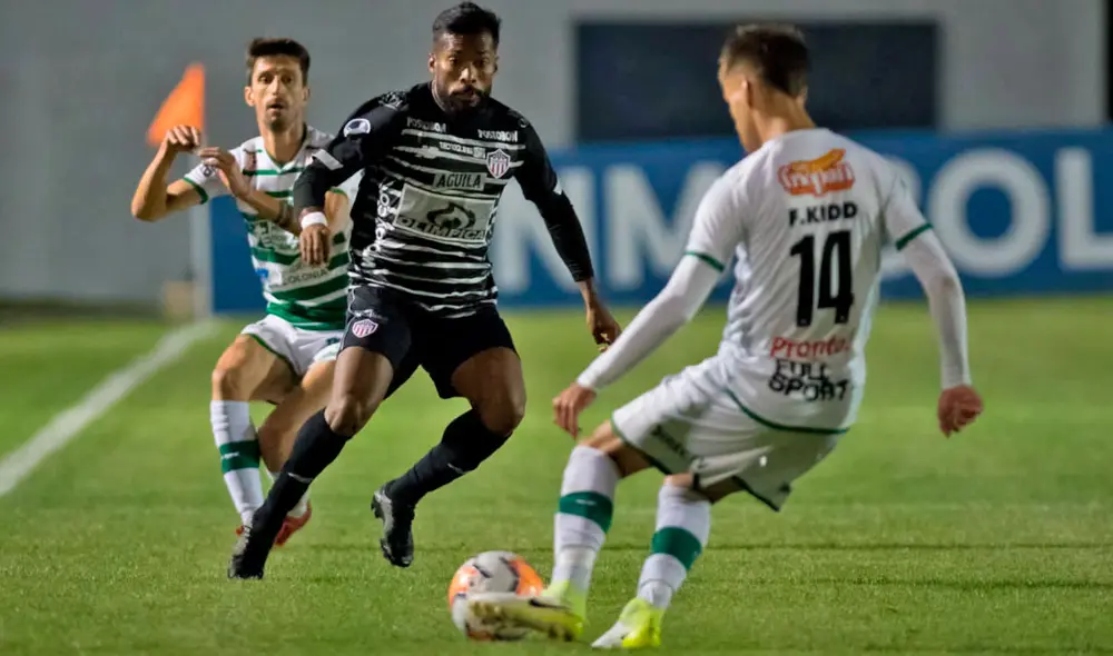Plaza Colonia y Junior se enfrentan por la ida de la Copa Sudamericana. Foto: Plaza Colonia