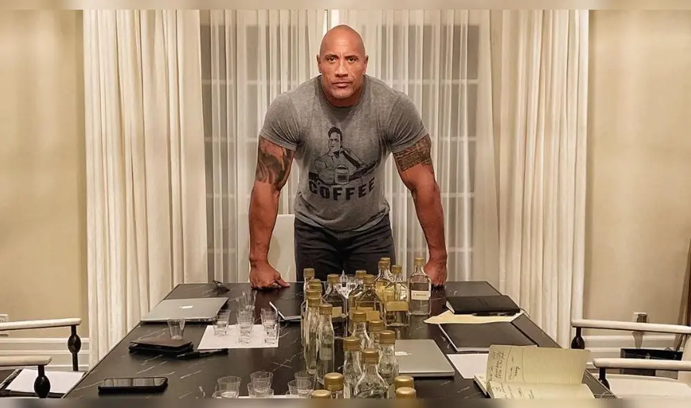 Dwayne Johnson rinde homenaje a su abuelo, el luchador profesional Peter Maivia 