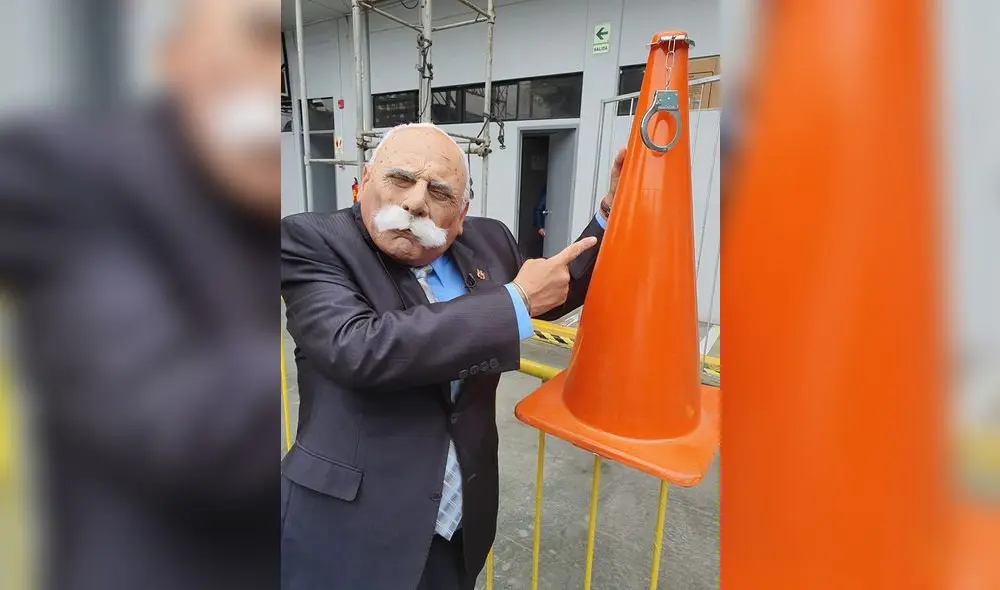 Amenazan a Carlos Álvarez por burlarse de congresistas en parodia