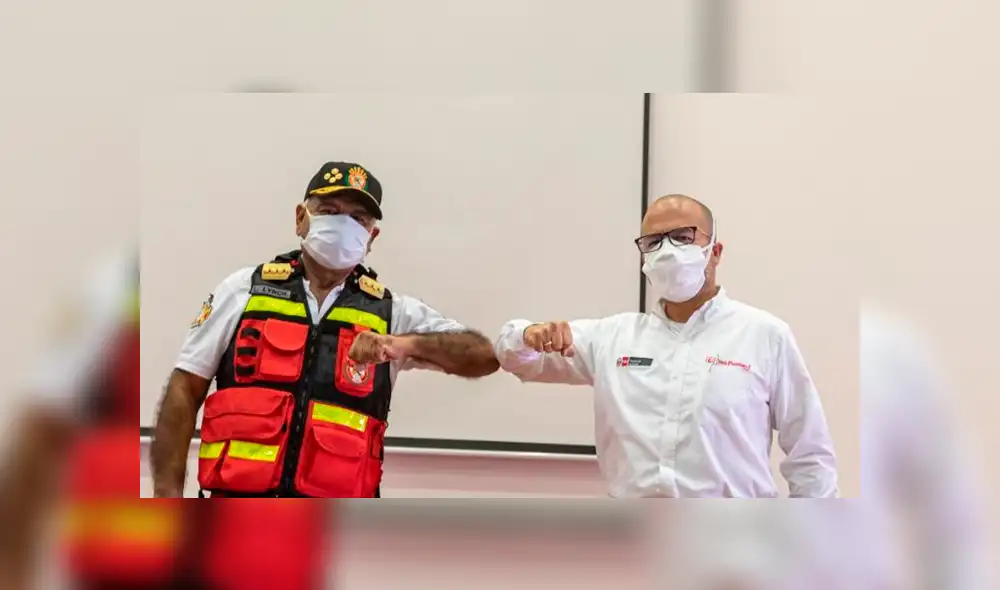 Comandante general de los Bomberos se recuperó de la COVID-19. Foto: Minsa