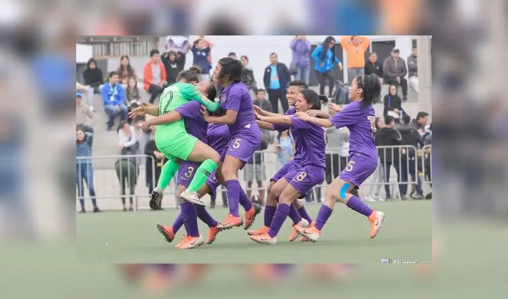 Equipo femenino de Alianza Lima.