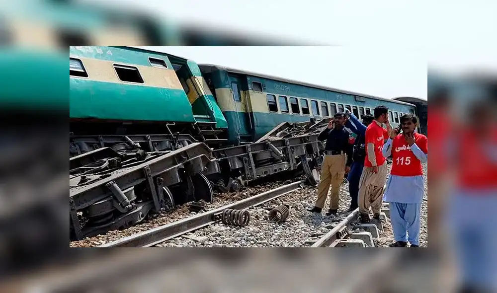 Al menos 4 muertos y varios heridos deja explosión de bomba en vías de tren en Pakistán