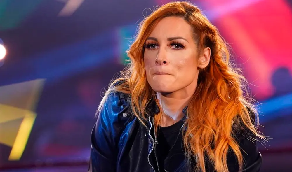 Becky Lynch fue la primera campeona femenina de Raw y SmackDown al mismo tiempo. Foto: WWE