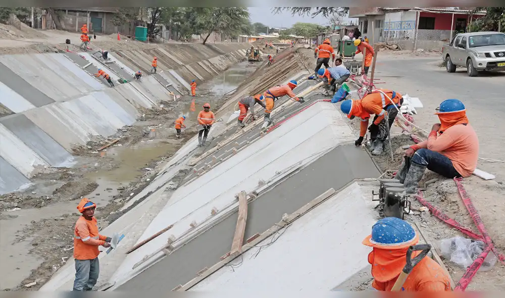 Obras. General PNP Eswin Manay advirtió que Piura está expuesta a las organizaciones criminales debido a los proyectos de reconstrucción. Obras. General PNP Eswin Manay advirtió que Piura está expuesta a las organizaciones criminales debido a los proyectos de reconstrucción.