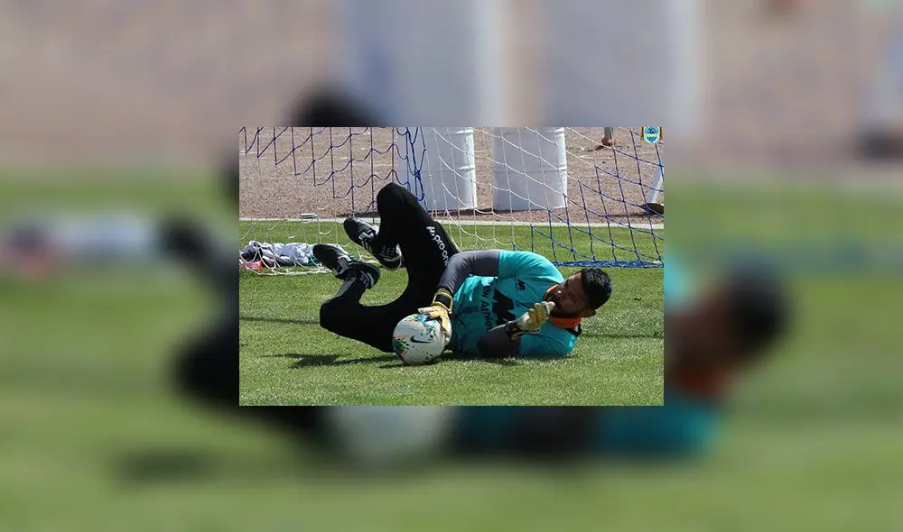 Raúl Fernández y el placer de tener la pelota en sus manos