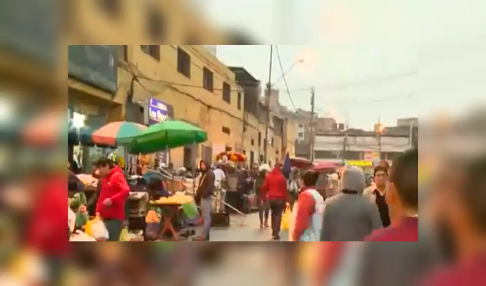 Comerciantes desplazados de la avenida Aviación