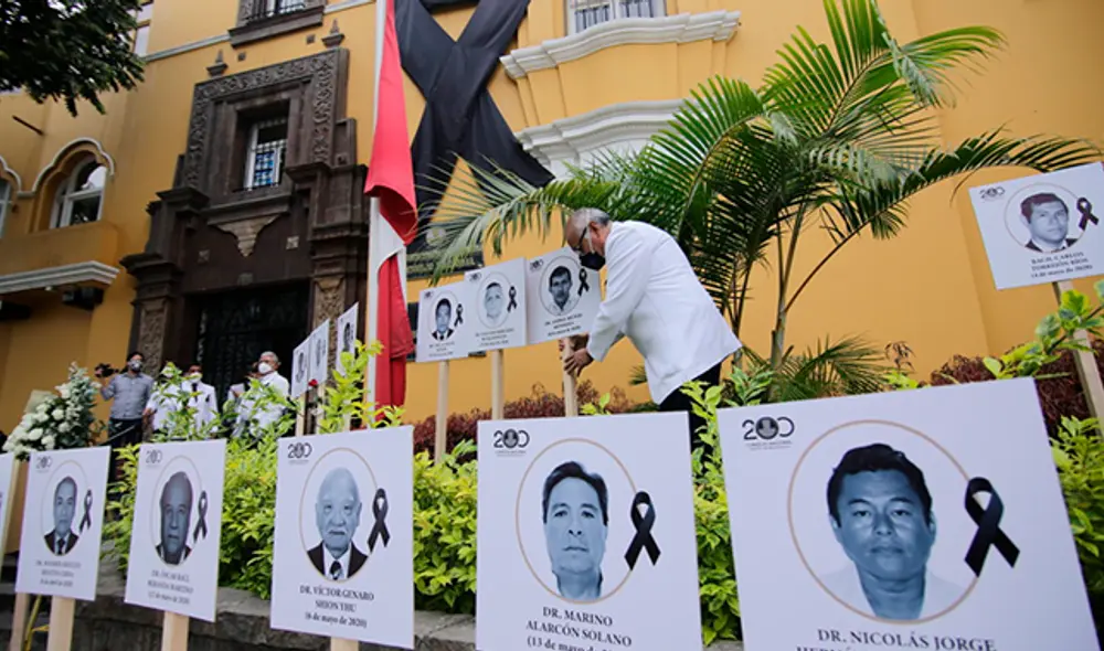 Médicos fallecidos luchando contra el COVID-19 / Fotos: John Reyes Médicos fallecidos luchando contra el COVID-19 / Fotos: John Reyes