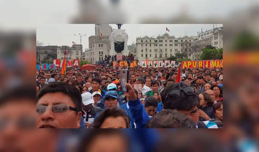 Minedu declaró ilegal la huelga de maestros en Lima Minedu declaró ilegal la huelga de maestros en Lima