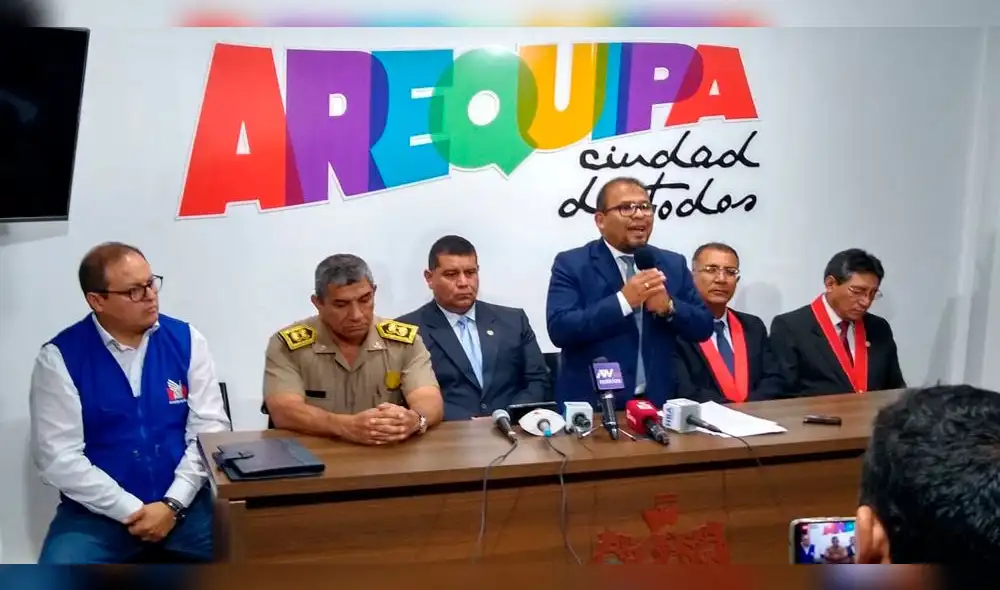 Llaman a la población a mantener la tranquilidad y evitar las compras excesivas.