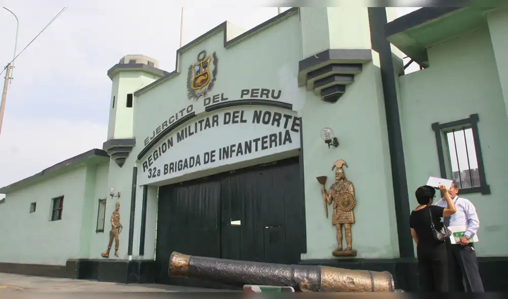 La Libertad: sujetos acuchillan a soldado del Ejército Peruano 