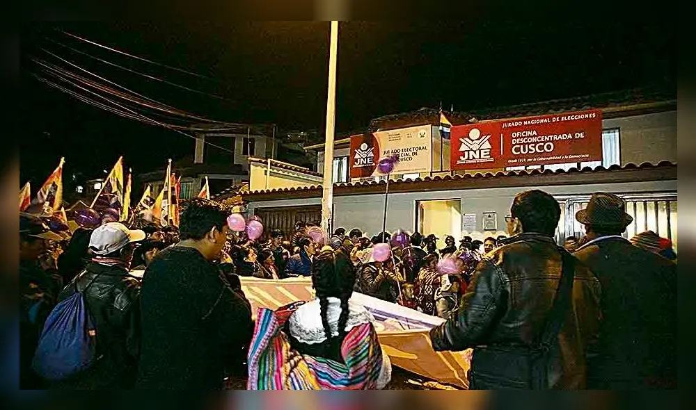 MENOS CANDIDATOS. En varias regiones, los candidatos fueron dejando la carrera por improcedencias, renuncias y exclusiones.