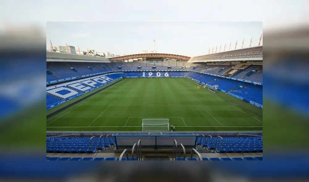 El Estadio de Riazor del Deportivo La Coruña cuenta con una capacidad de 32 912 personas. Foto: Internet.