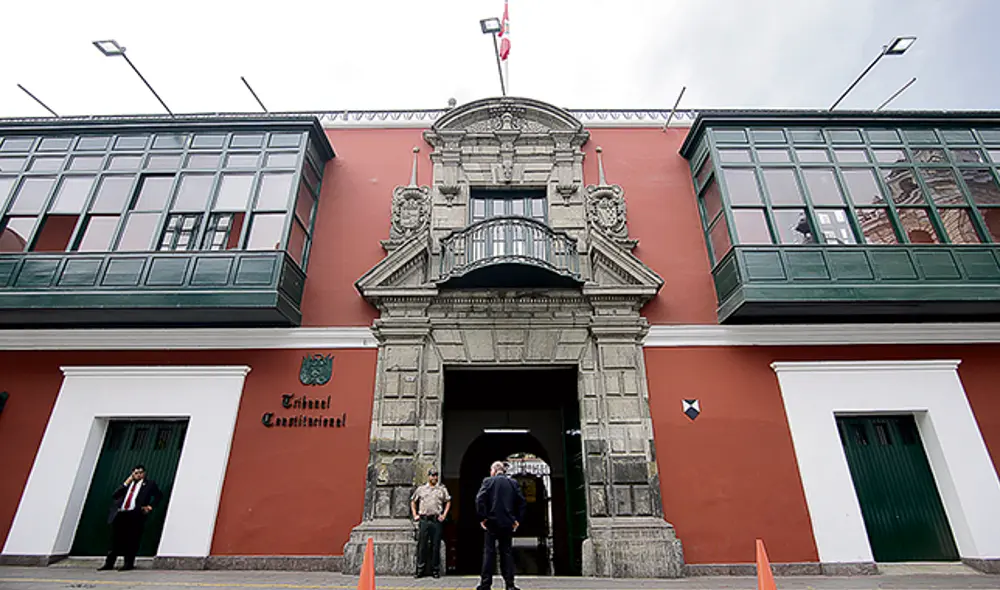 Un TC débil. Sin debate, el Congreso retira libertad de opinión y voto de miembros del TC. Foto: John Reyes