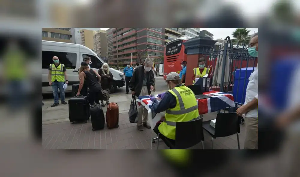 El grupo de ciudadanos arribó a Perú por motivos turísticos. Foto: URPI-GLR. El grupo de ciudadanos arribó a Perú por motivos turísticos. Foto: URPI-GLR.