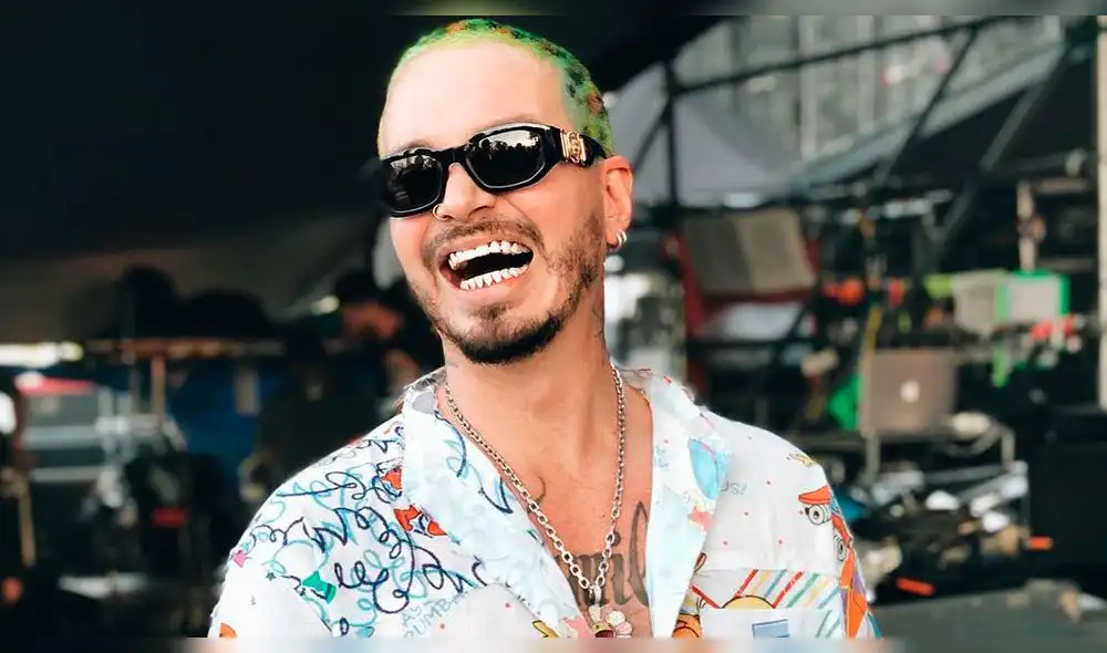 J Balvin le responde a sus críticos: “Me decían que no pasaría de tocar en un bar” [VIDEO]