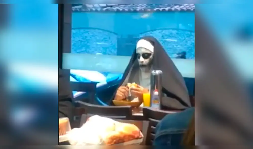 Facebook: se viste de ‘La Monja’ para causar terror, pero un detalle lo deja en ridículo [VIDEO]