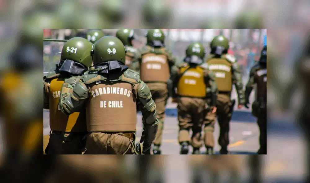 Escuela denuncia a institución policial por lanzar chorros de agua a niños