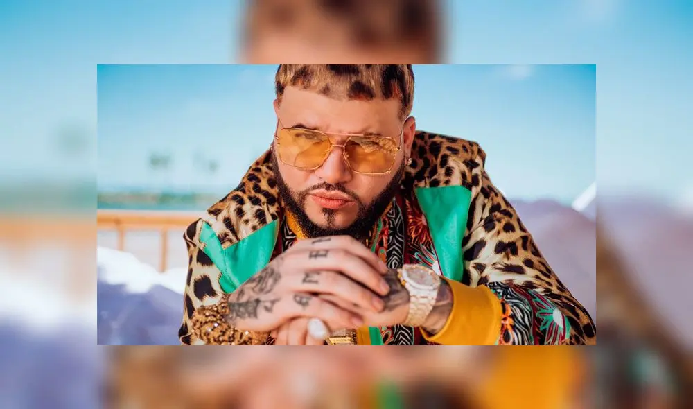 Farruko experimentó la vergüenza de su vida tras quedarse sin cabello en pleno show [VIDEO]