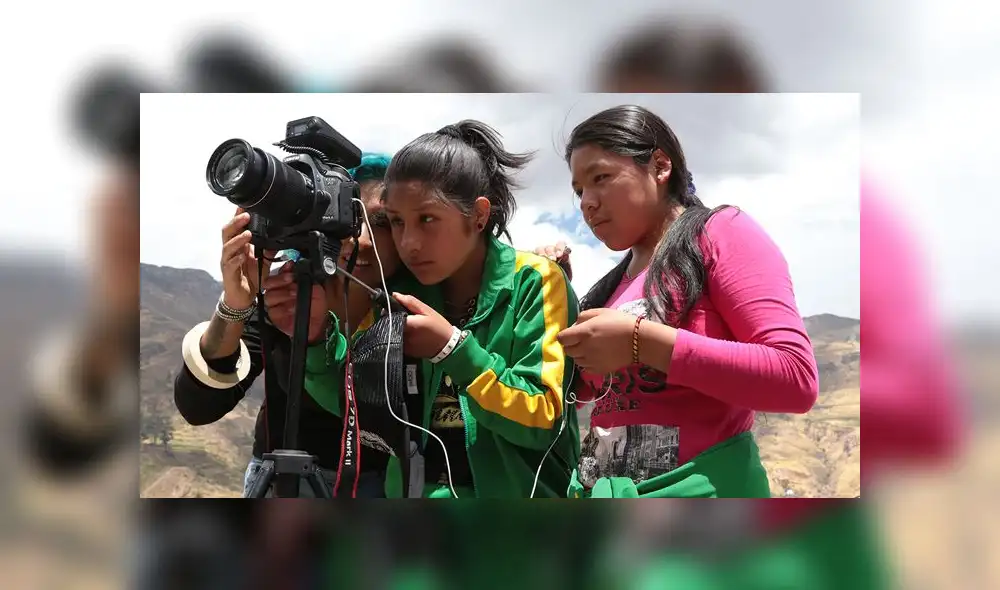 “Escúchame”: documental visibiliza desafíos que enfrentan niñas rurales-andinas para acceder a educación “Escúchame”: documental visibiliza desafíos que enfrentan niñas rurales-andinas para acceder a educación