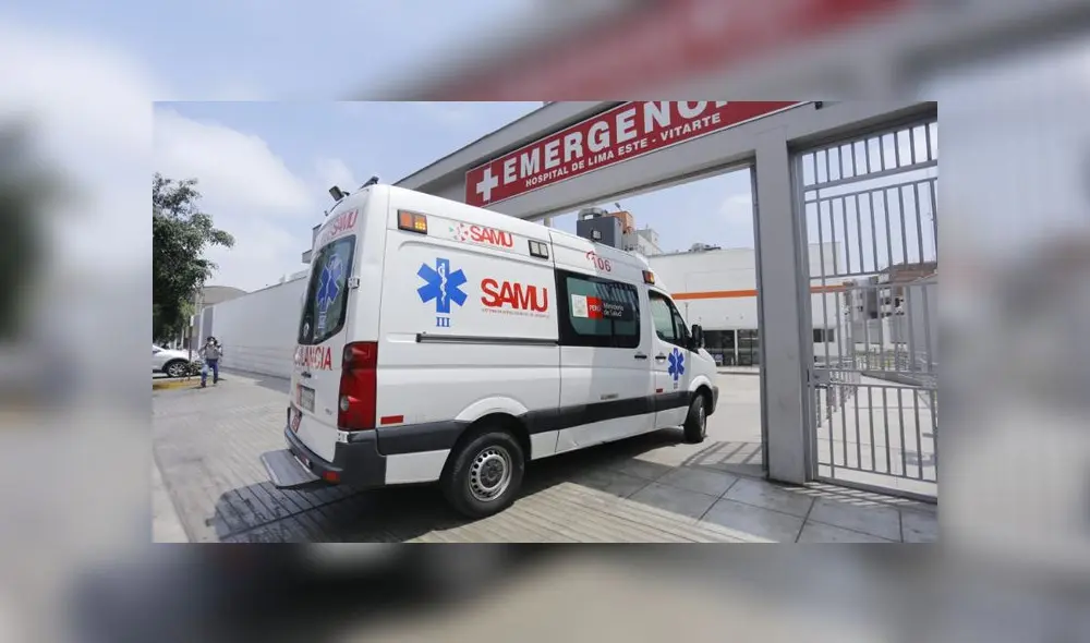 Menor fue trasladada luego ser atendida en el hospital de Vitarte por presentar problemas respiratorios. (Foto: Flavio Matos / La República) Menor fue trasladada luego ser atendida en el hospital de Vitarte por presentar problemas respiratorios. (Foto: Flavio Matos / La República)