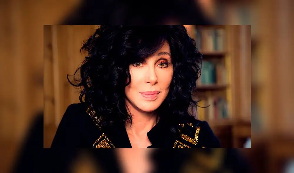 Polémica por tweet de la cantante Cher contra los inmigrantes en USA Polémica por tweet de la cantante Cher contra los inmigrantes en USA