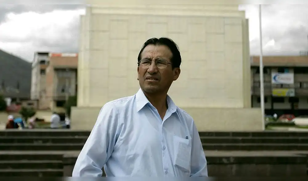SIN FUTURO. Oscar Mollohuanca renuncia al FA y pone en evidencia la fractura de este partido. SIN FUTURO. Oscar Mollohuanca renuncia al FA y pone en evidencia la fractura de este partido.