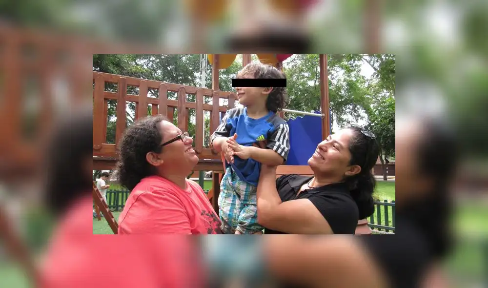 Lesbianas madres de un niño denuncian nueva discriminación del Reniec