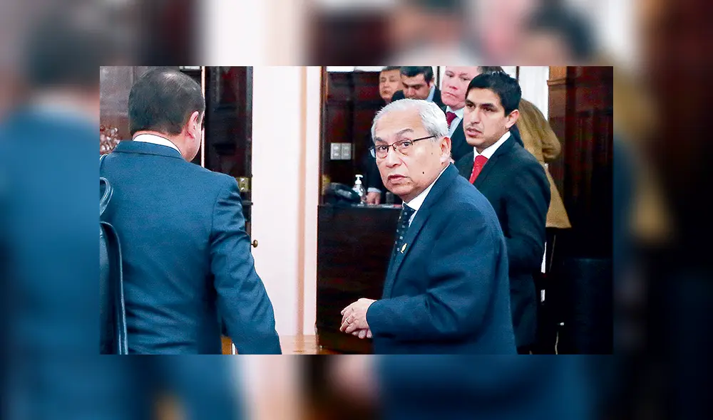 En la cuerda floja. Juez Hugo Núñez decidirá si procede la cesación de Pedro Chávarry. Crédito: Melissa Merino