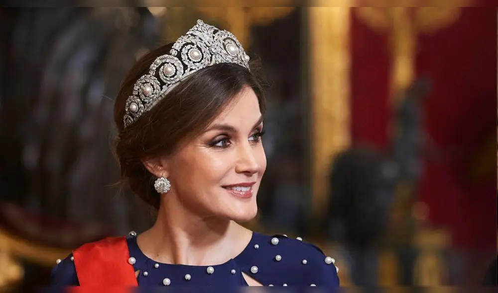 Reina Letizia: Filtran fotos de su pasado que confirmarían cirugías plásticas