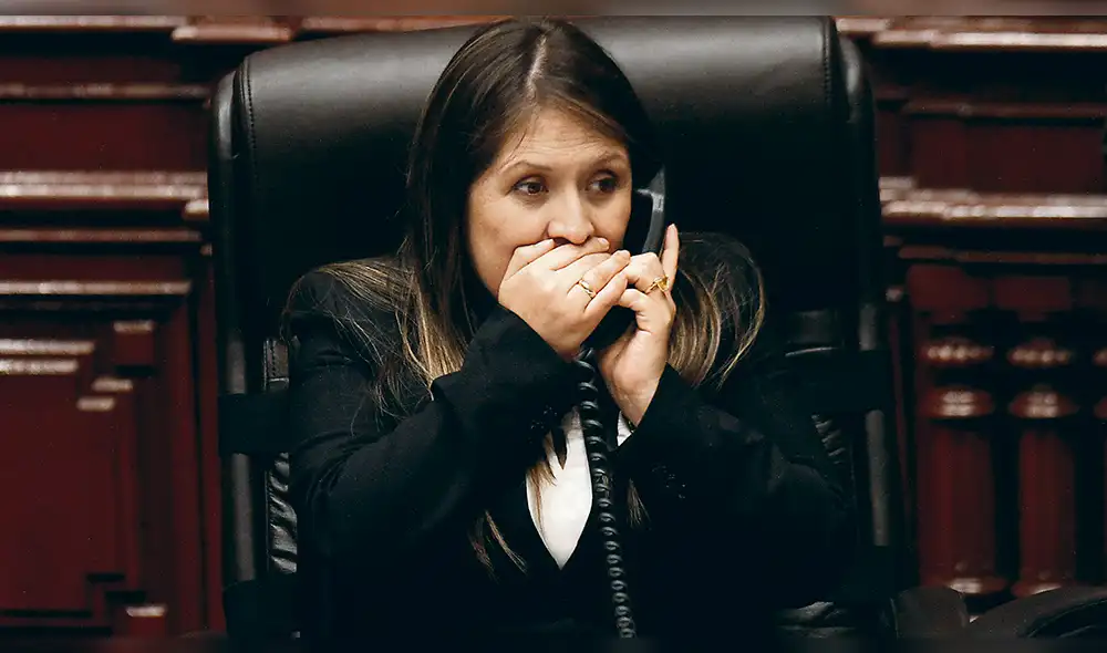 Envían información sobre Vizcarra que solicitó Vilcatoma