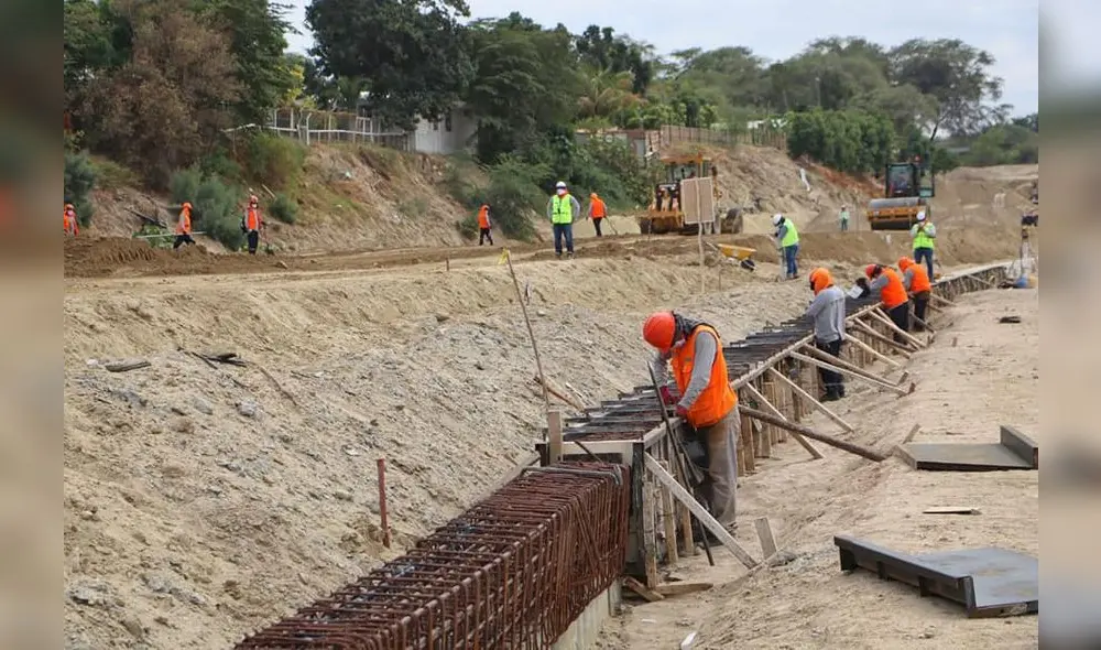 Poblacion en alerta por trabajos en Defensas Ribereñas.