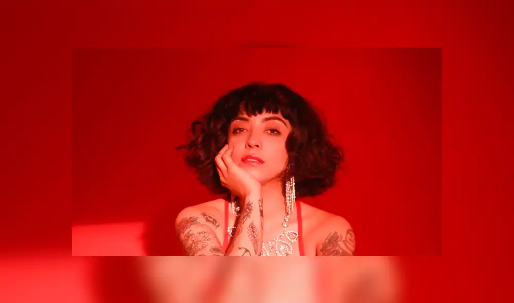Mon Laferte no volverá a cantar con Plácido Domingo por sus denuncias de acoso sexual