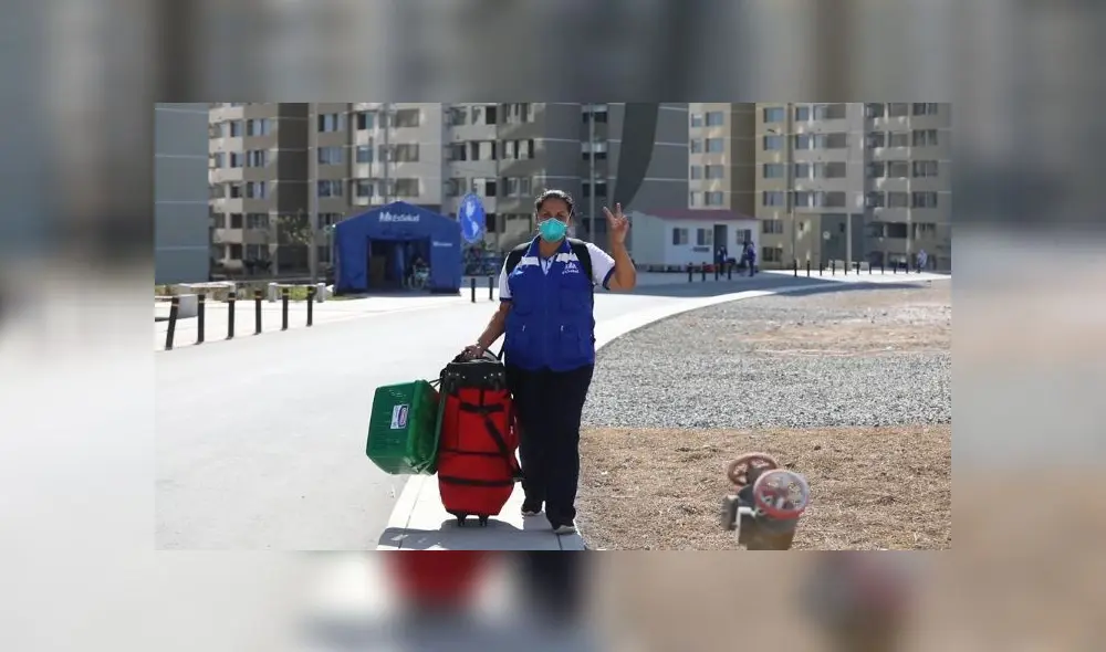 Enfermeras y técnicas regresan a casa después de un mes de servicio. Foto: EsSalud Enfermeras y técnicas regresan a casa después de un mes de servicio. Foto: EsSalud