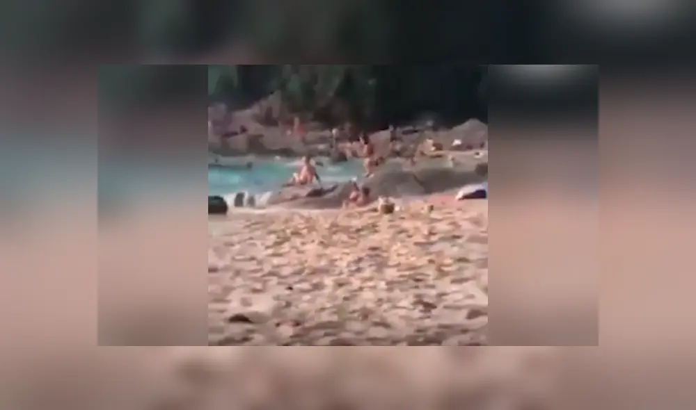 Facebook viral: mujer presume sexy pose frente a la playa, pero enorme ola la hunde [VIDEO] 