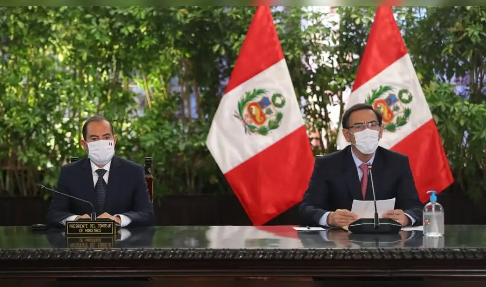 Presidente Martín Vizcarra tomó juramento este jueves al nuevo equipo de ministros que presidirá Walter Martos. Foto: Presidencia. Presidente Martín Vizcarra tomó juramento este jueves al nuevo equipo de ministros que presidirá Walter Martos. Foto: Presidencia.
